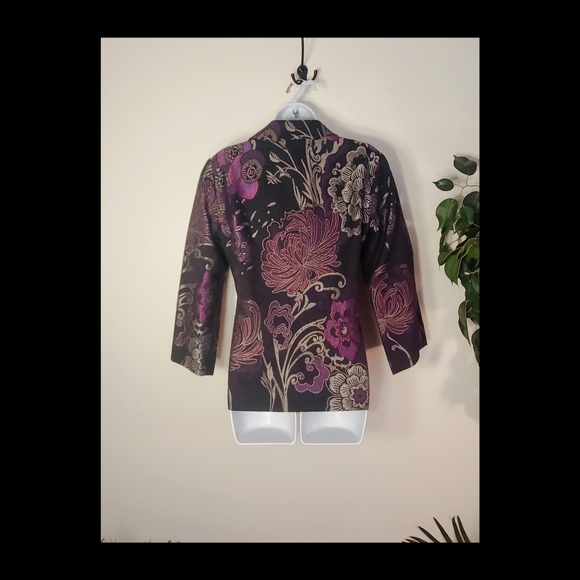 CHICOS PURPLE MULTI-COLOR FLORAL BLAZER SZ. 0 - Picture 2 of 8